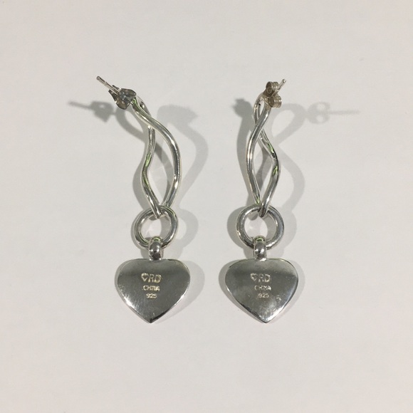 Sterling Silver Dangling Heart ❤️ Earrings - Picture 4 of 4